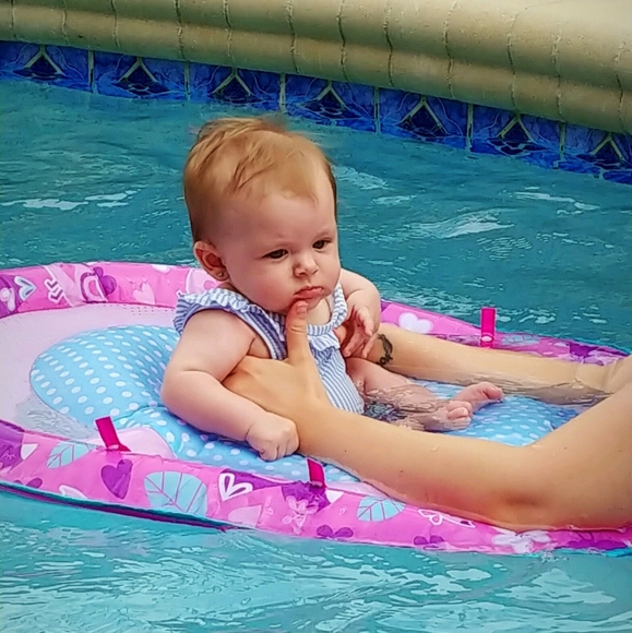 9-24 months water float with removable canopy - Picture 5 of 6